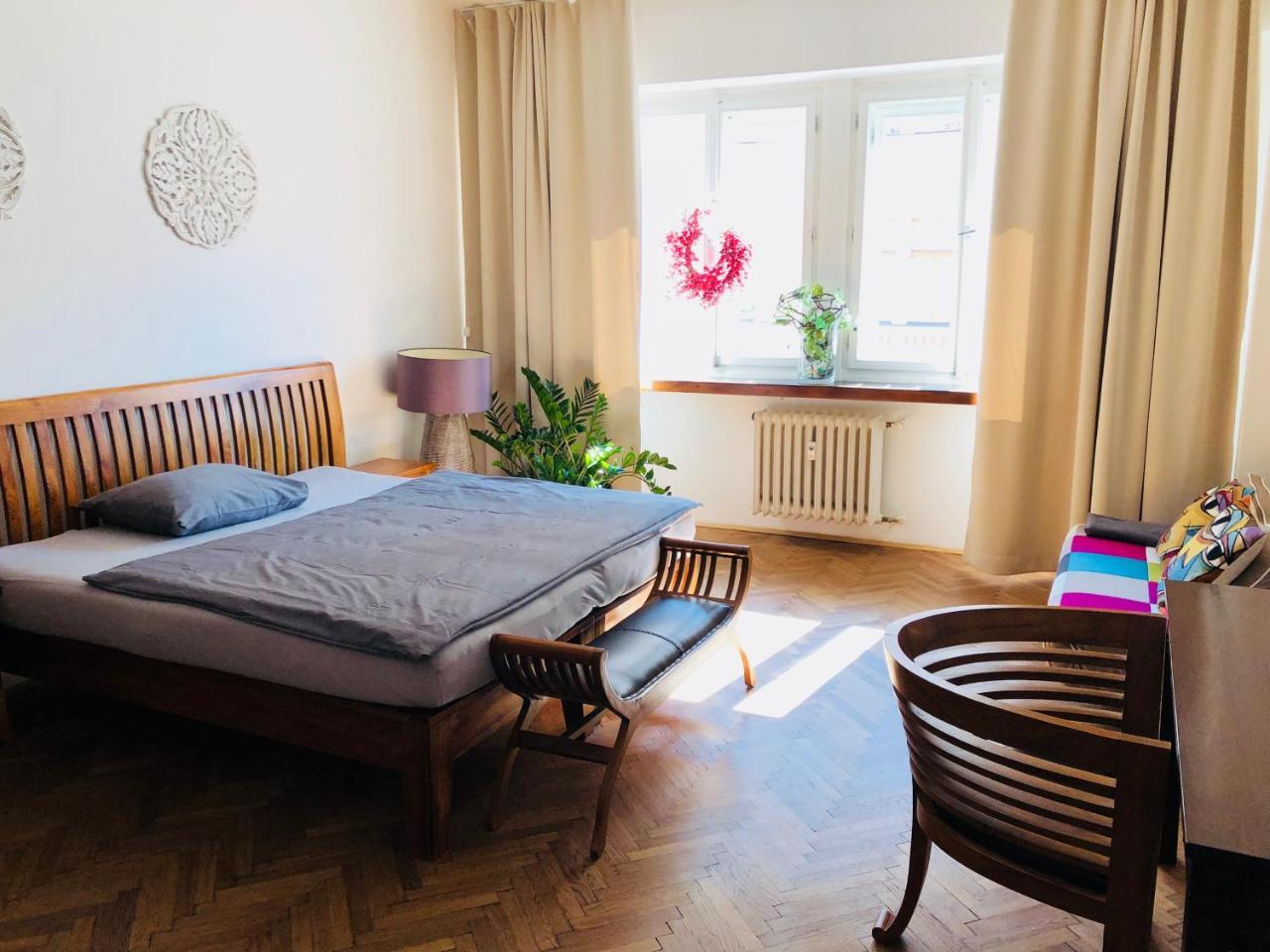 Luxury Apartment Dlouha プラハ エクステリア 写真